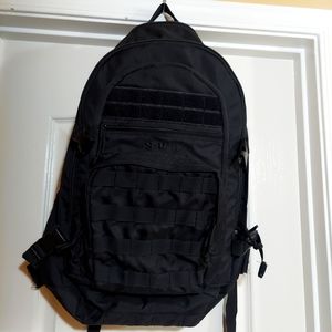 Military  bag color  black